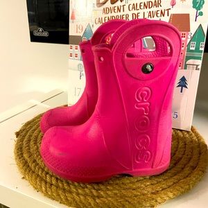 Crocs Boot for little girl size 9